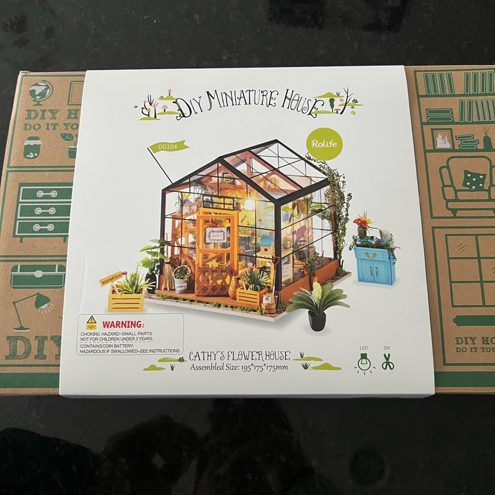 DIY Miniature House Kit with Greenhouse